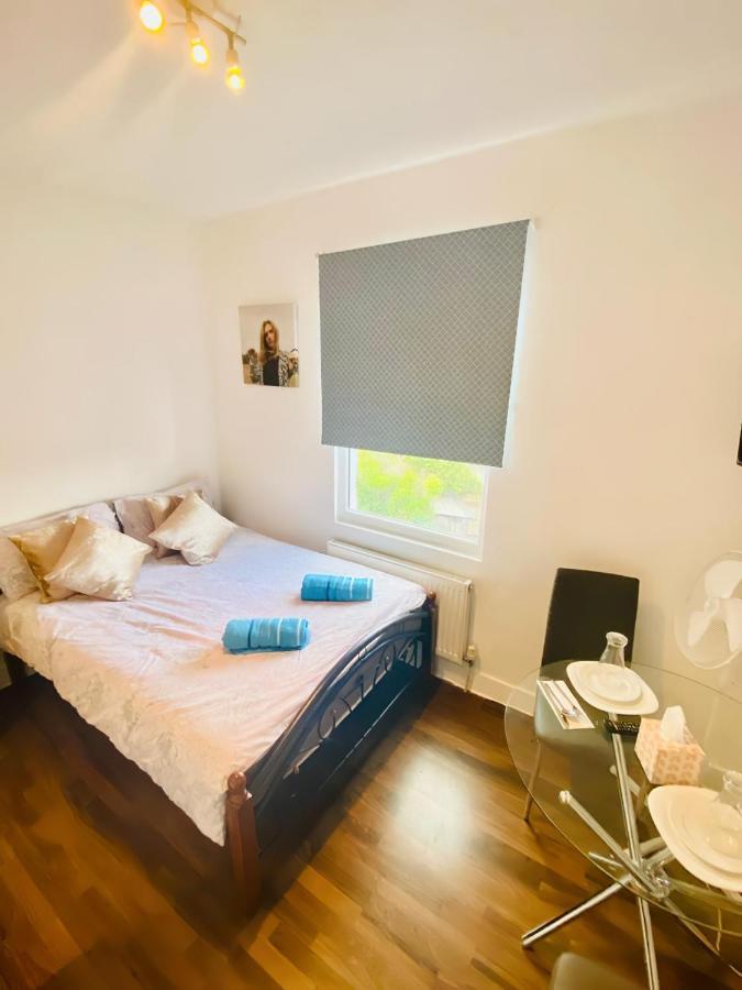 One Bed Studio Flat In Central London Apartment Ngoại thất bức ảnh